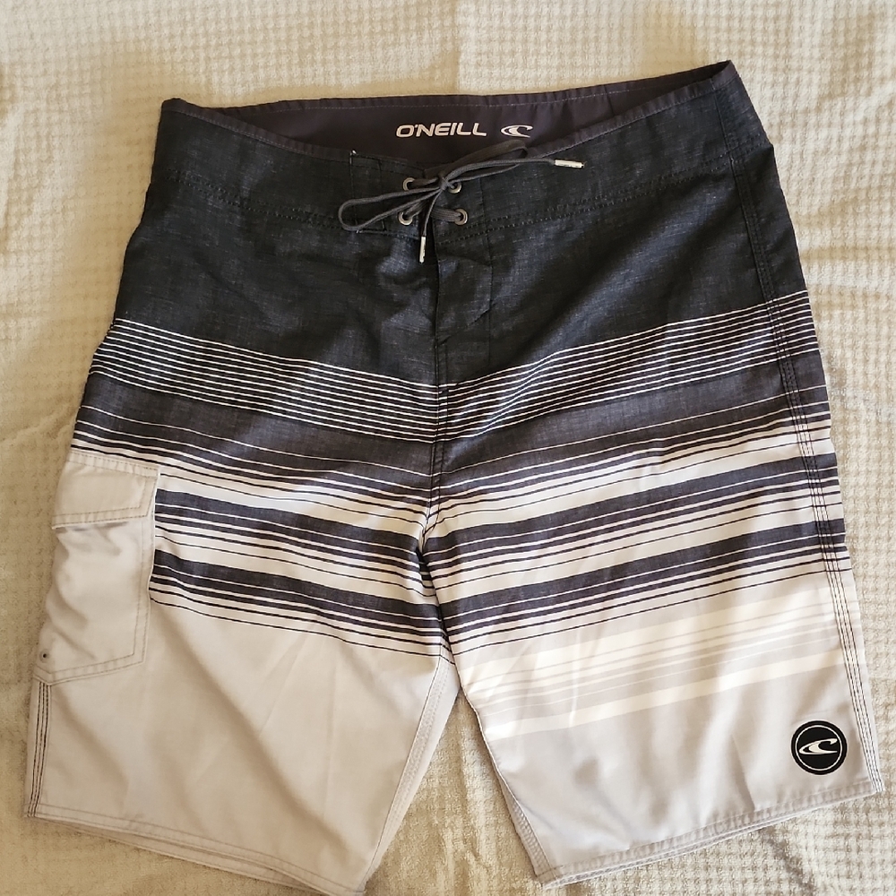 O'Neill Men's Charcoal and Light Gray Board Shorts
